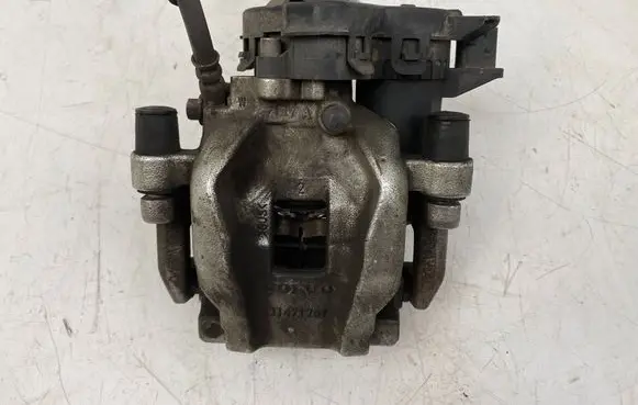 Volvo S90, V90 Rear brake caliper 31687556