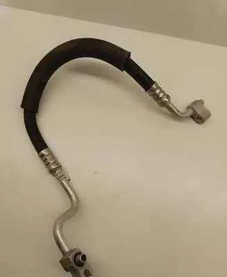 Chrysler Pacifica Air conditioning (A/C) pipe/hose 68239136AA 57TS0V0
