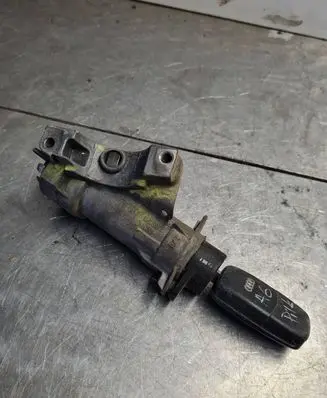 Audi A6 S6 C5 4B Ignition lock 4B0905851C