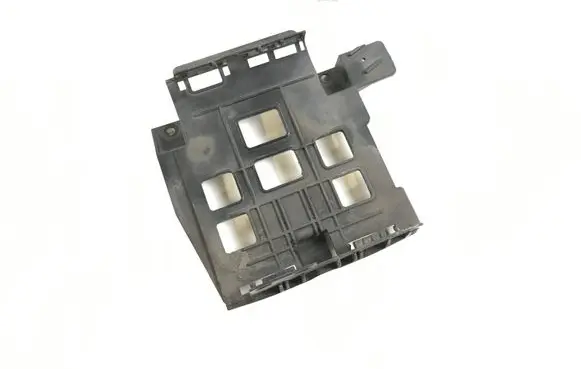 Other engine bay part