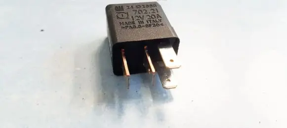Opel Zafira A Other relay 24432680