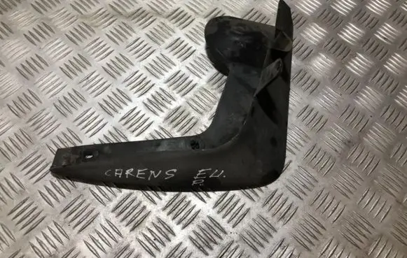 KIA Carens I Front mudguard 
