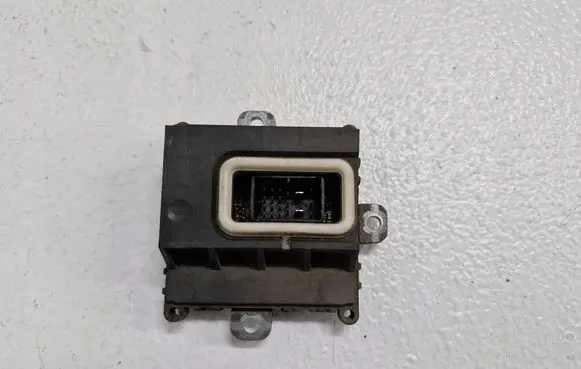 Volvo S80 LED ballast control module 6336192099
