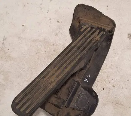 Volkswagen PASSAT B6 Accelerator throttle pedal 6PV00874500 1K2721503M
