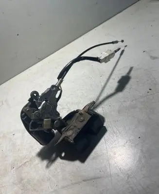 Toyota Corolla E120 E130 Front door lock 1015283000