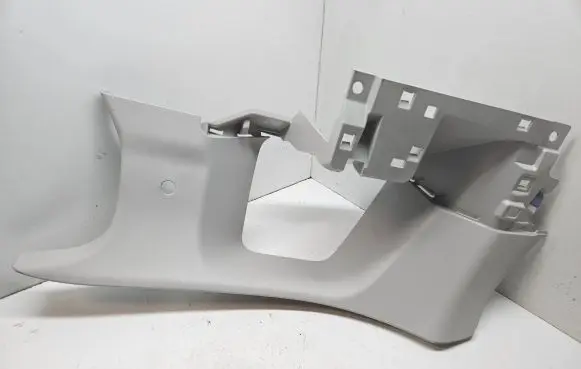 Citroen C5 Aircross Tailgate/trunk side cover trim 9822821177