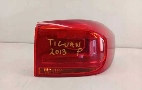 Volkswagen Tiguan Rear/tail lights 5N0945096Q 5N0945096N 44119D2RUE