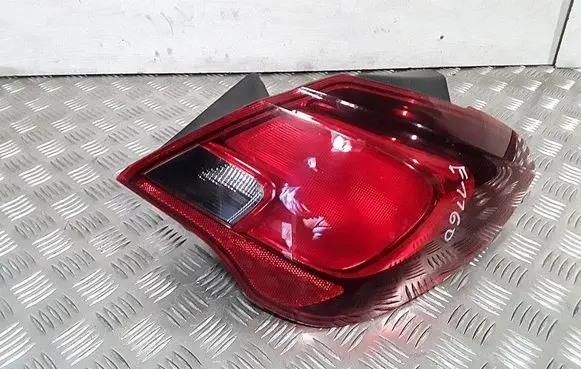 Opel Corsa E Rear/tail lights 39068623 460034366