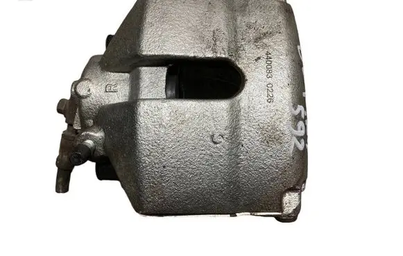 Volkswagen PASSAT B6 Front brake caliper 4400830226