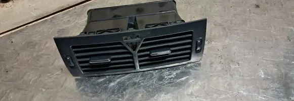 Mercedes-Benz B W245 Dash center air vent grill 1698301254