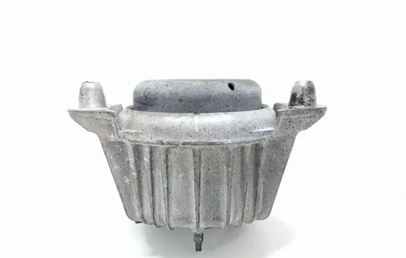 Mercedes-Benz E W212 Engine mount bracket A2042406117
