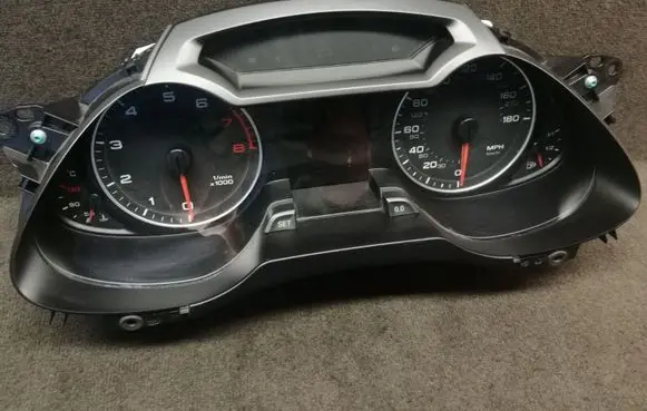 Audi A4 S4 B8 8K Speedometer (instrument cluster) 8K0920980B