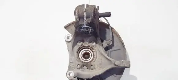 Volkswagen PASSAT B6 Front wheel hub