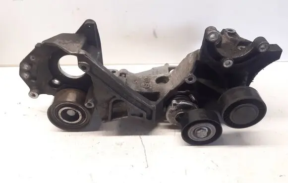Audi A4 S4 B8 8K Generator/alternator bracket 03L903139