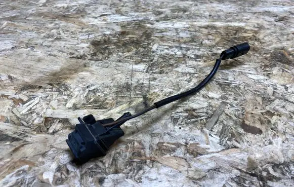 Bentley Flying Spur Windshield washer spray nozzle 3D0955986A