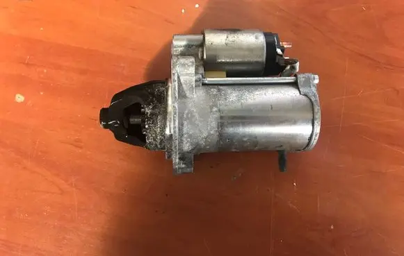 Ford C-MAX II Starter motor F1FT11000MA