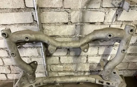 Mercedes-Benz E W212 Front subframe