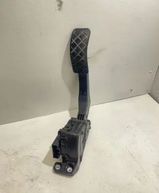 Audi A6 S6 C6 4F Accelerator throttle pedal 6PV00898406