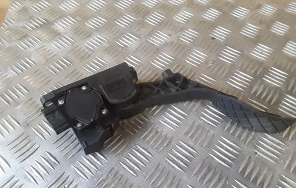 Skoda Fabia Mk1 (6Y) Accelerator throttle pedal 0280752219 6Q2721503G