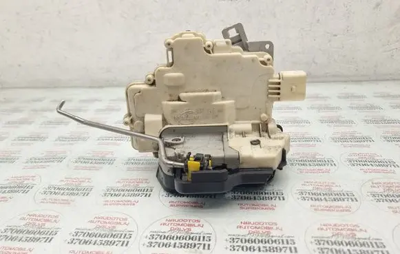 Seat Exeo (3R) Front door lock 8E1837016AA