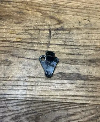 Opel Crossland X Crankshaft position sensor BM516C315BB
