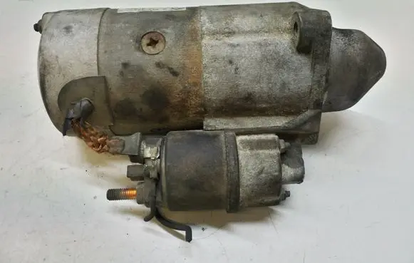 BMW 5 E39 Starter motor 2247391