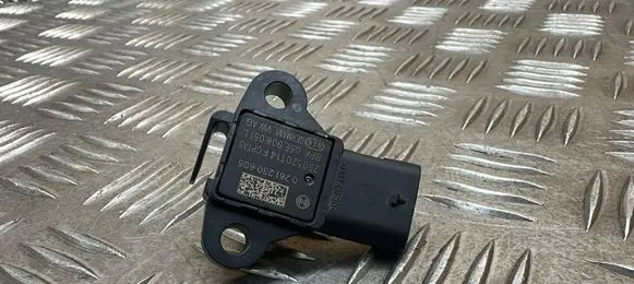 Audi A3 8Y Air pressure sensor 05E906051L 0261230605