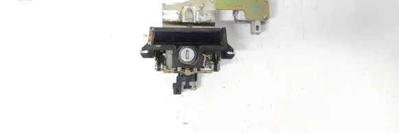 Skoda Octavia Mk1 (1U) Tailgate/trunk/boot lock/catch/latch 1U6827565K