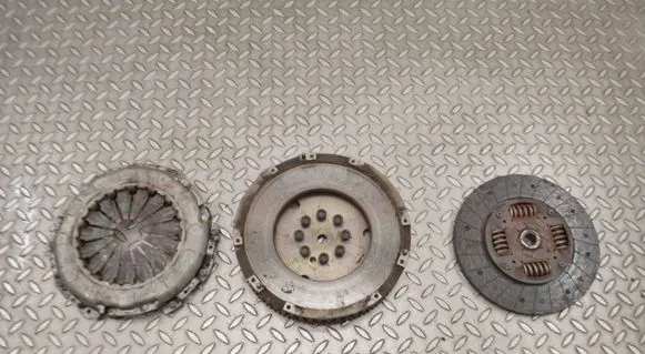 KIA Soul Clutch set kit 324074610 124069710