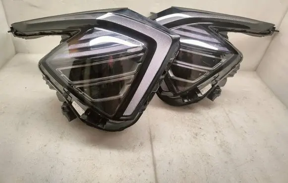 KIA Sportage Headlights/headlamps set 92102R2100