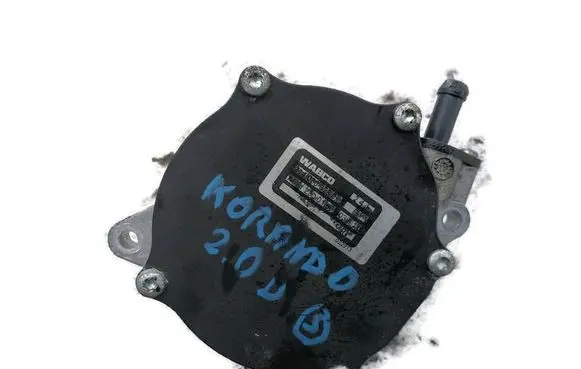 SsangYong Korando Vacuum pump A6712300165 022913
