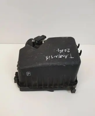 Toyota Avensis T270 Air filter box cover 222040V020 03516