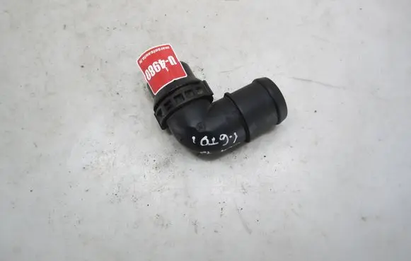 Skoda Octavia Mk3 (5E) Engine coolant pipe/hose 5Q0121619A NW2690