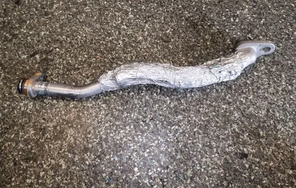 Opel Mokka Turbo turbocharger oiling pipe/hose 55599418