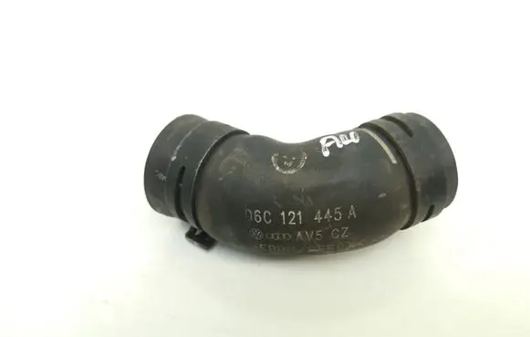 Audi A4 S4 B6 8E 8H Engine coolant pipe/hose 06C121445A