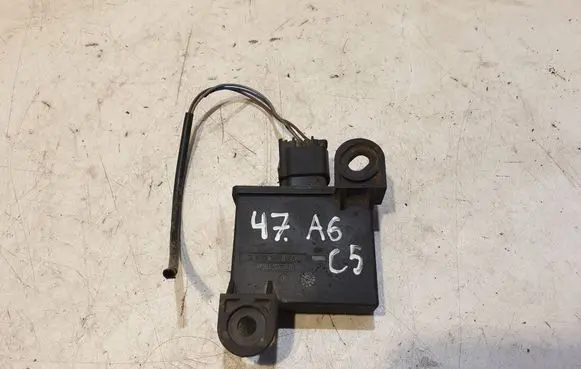 Audi A6 S6 C5 4B Tire pressure control unit 4F090728301