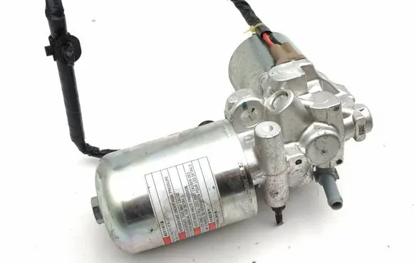 Toyota C-HR I Brake booster 4707047080 3202102044