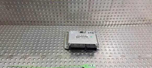 Audi TT Mk1 Engine control unit/module ECU 8N0906018Q 0261206439