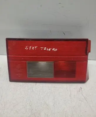 Seat Toledo I (1L) Tailgate rear/tail lights 1L0945093D