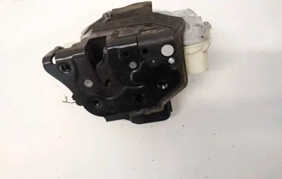 Audi A6 S6 C6 4F Front door lock 4f2837016b
