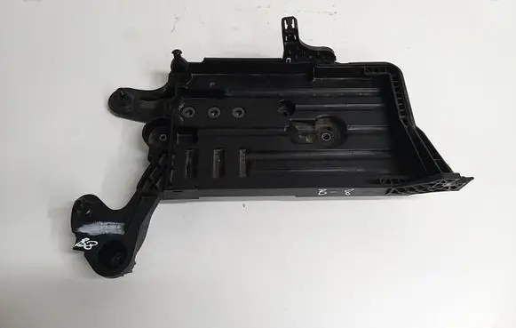 Skoda Octavia Mk3 (5E) Battery tray 5Q0915321H
