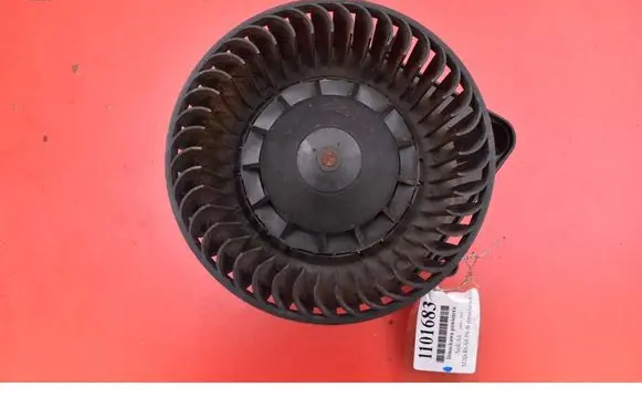Audi A4 S4 B6 8E 8H Heater fan/blower 8E1820021