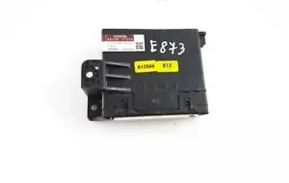 Toyota Prius+ (ZVW40) Engine control unit/module 88650-47250 177700-8033