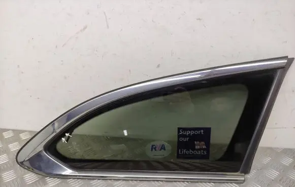 Mazda 6 Rear side window