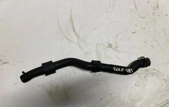 Volkswagen Golf VII Engine coolant pipe/hose 5Q0122101