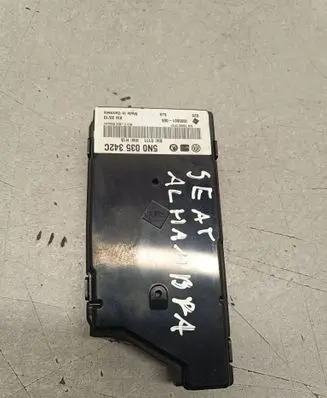 Seat Alhambra (Mk2) Head unit multimedia control 5N0035342C