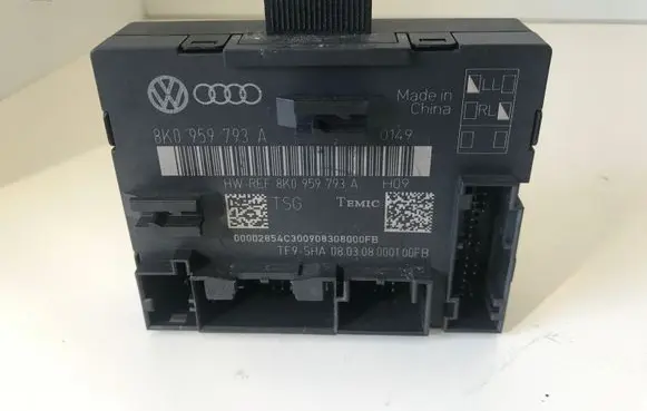 Audi A5 8T 8F Door control unit/module 8K0959793A