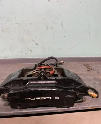 Porsche 911 996 Rear brake caliper 996352422