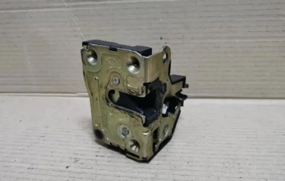 Renault Scenic I Front door lock