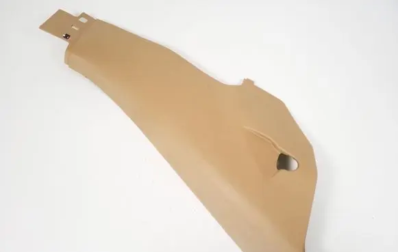 (D)pillar trim (top)